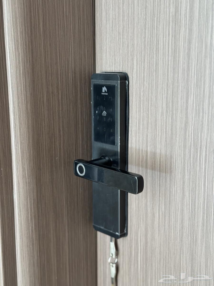 شقة 6 غرف في شوران 35