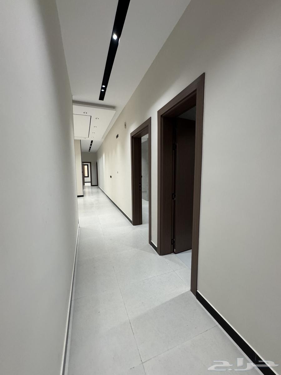 شقة 6 غرف في شوران 38