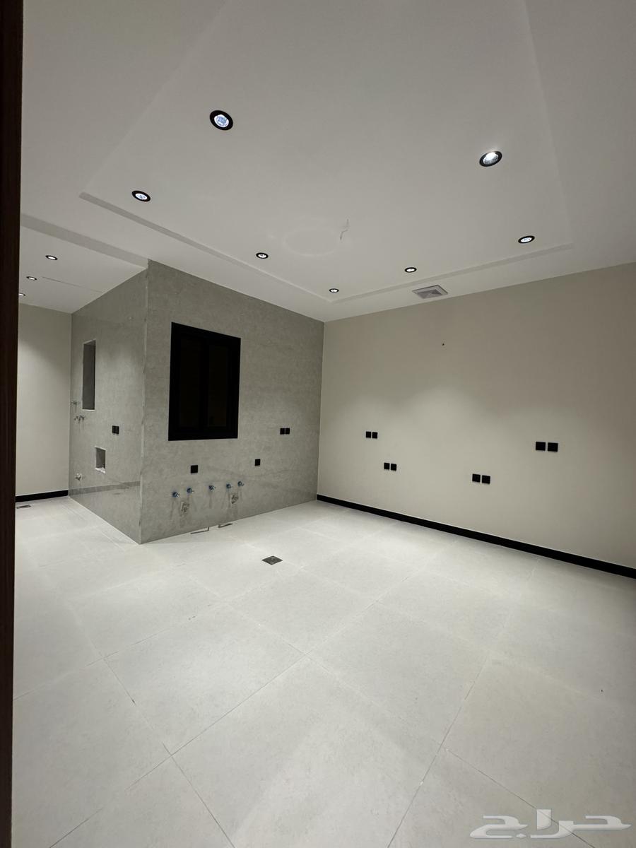 شقة 6 غرف في شوران 40