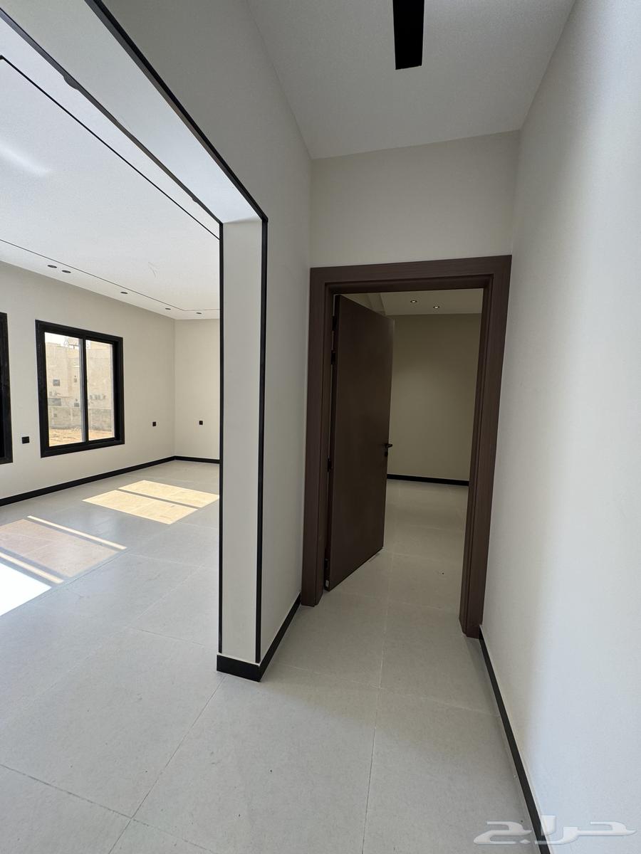 شقة 6 غرف في شوران 5