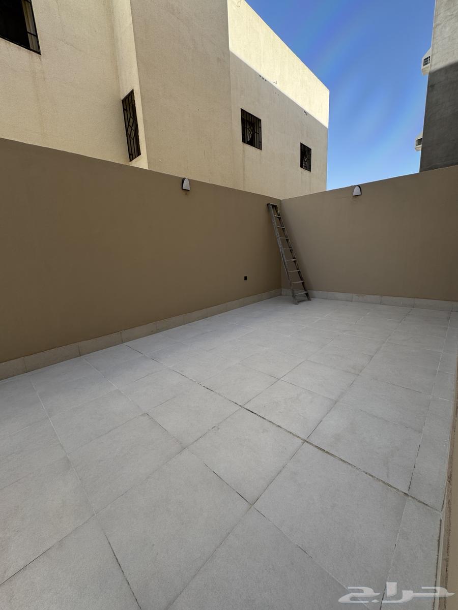 شقة 6 غرف في شوران 49