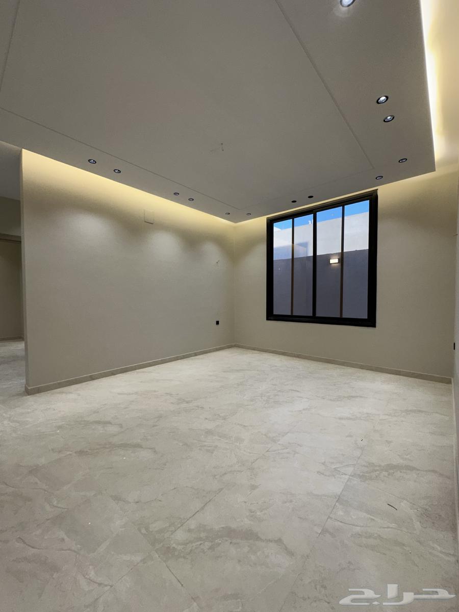 شقة 5 غرف في الرانوناء 11