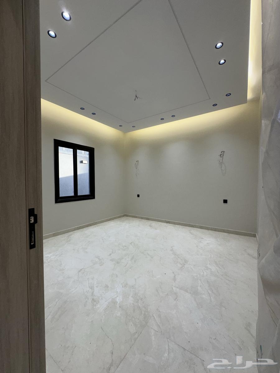 شقة 5 غرف في الرانوناء 4