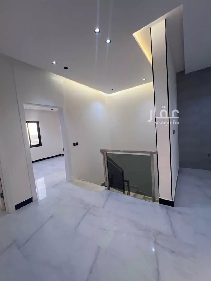 6 bedroom villa in Al Farouq 10
