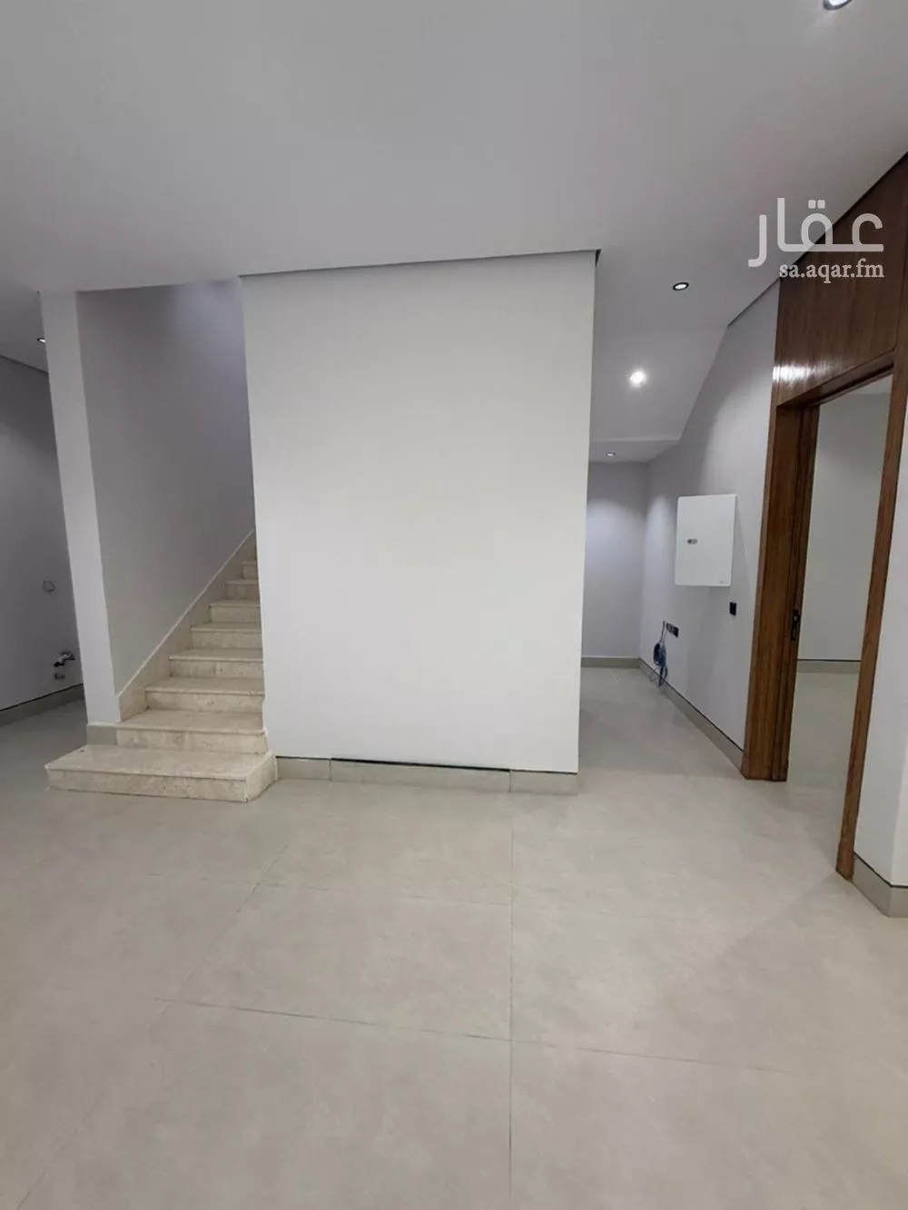 فيلا 6 غرف في المهدية 11