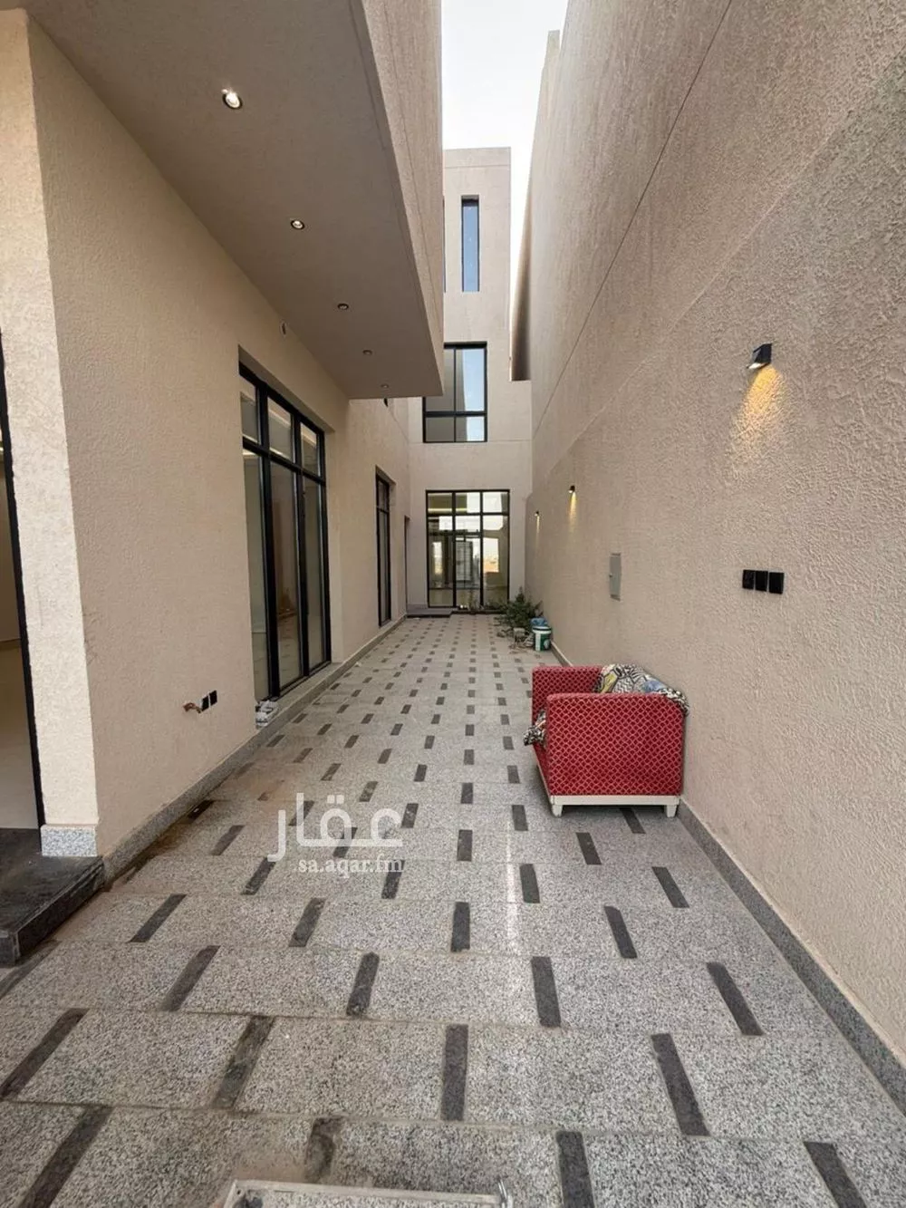 فيلا 6 غرف في المهدية 4