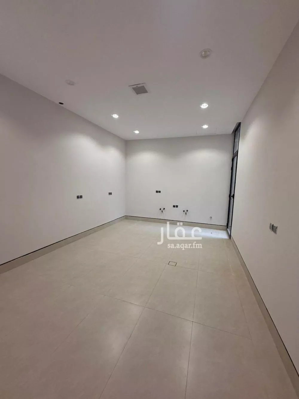 فيلا 6 غرف في المهدية 7