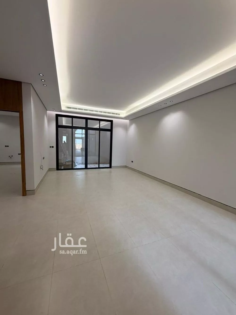 فيلا 6 غرف في المهدية 8