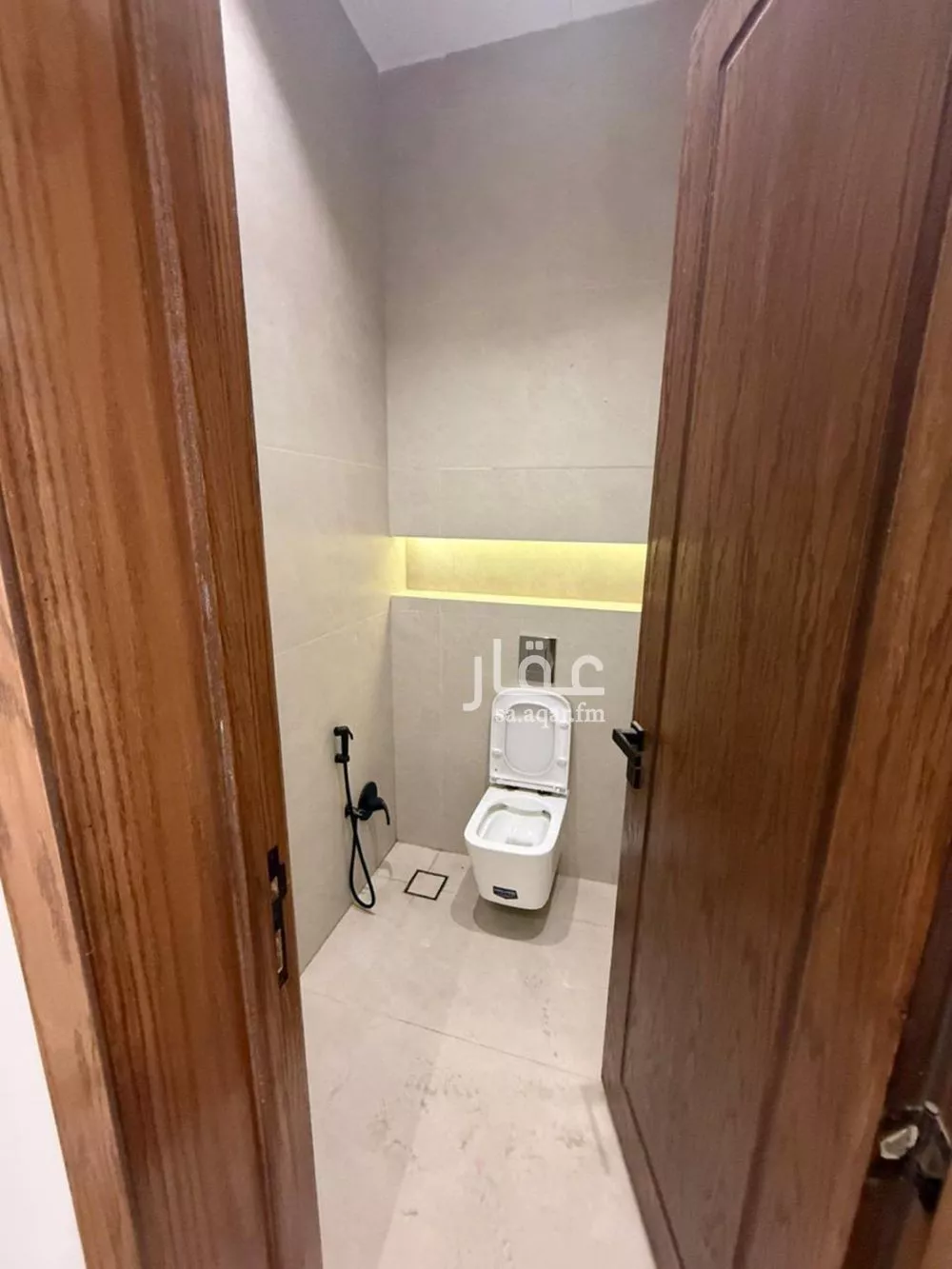 فيلا 6 غرف في المهدية 9