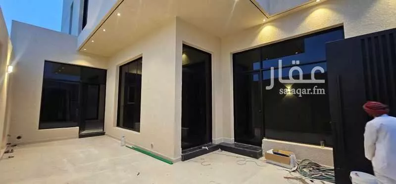 فيلا 5 غرف في العارض 3