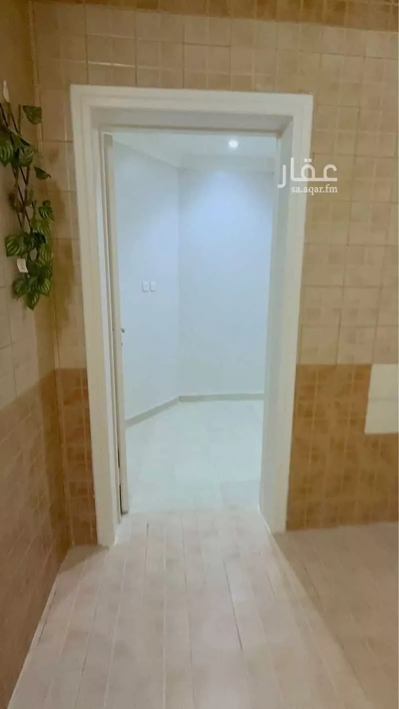 2 bedroom apartment in Al Mughrizat 6