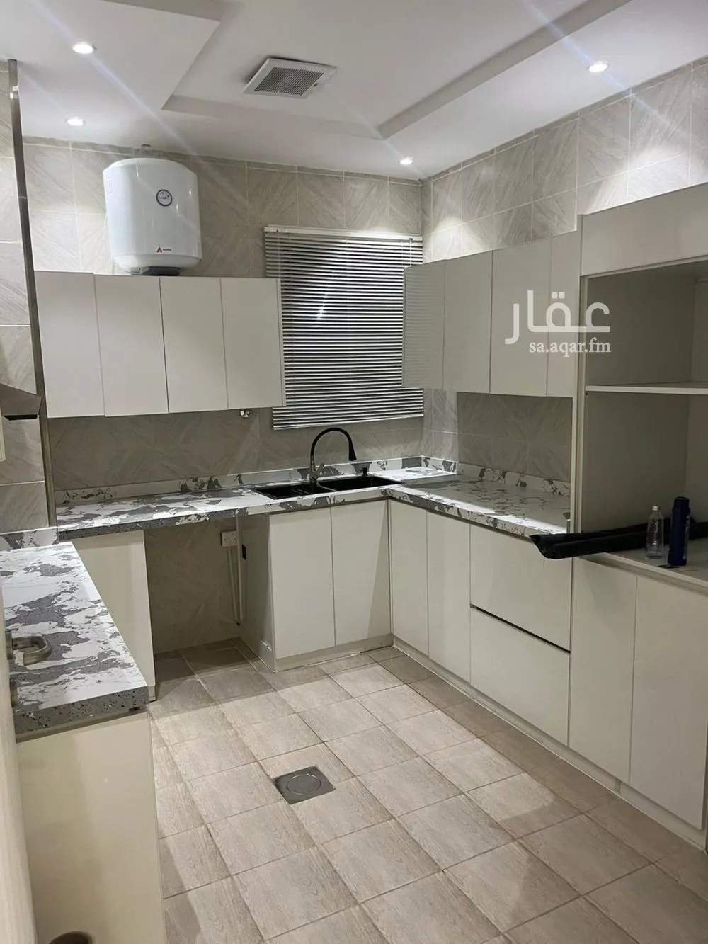 3 bedroom apartment in Dhahrat Laban 9