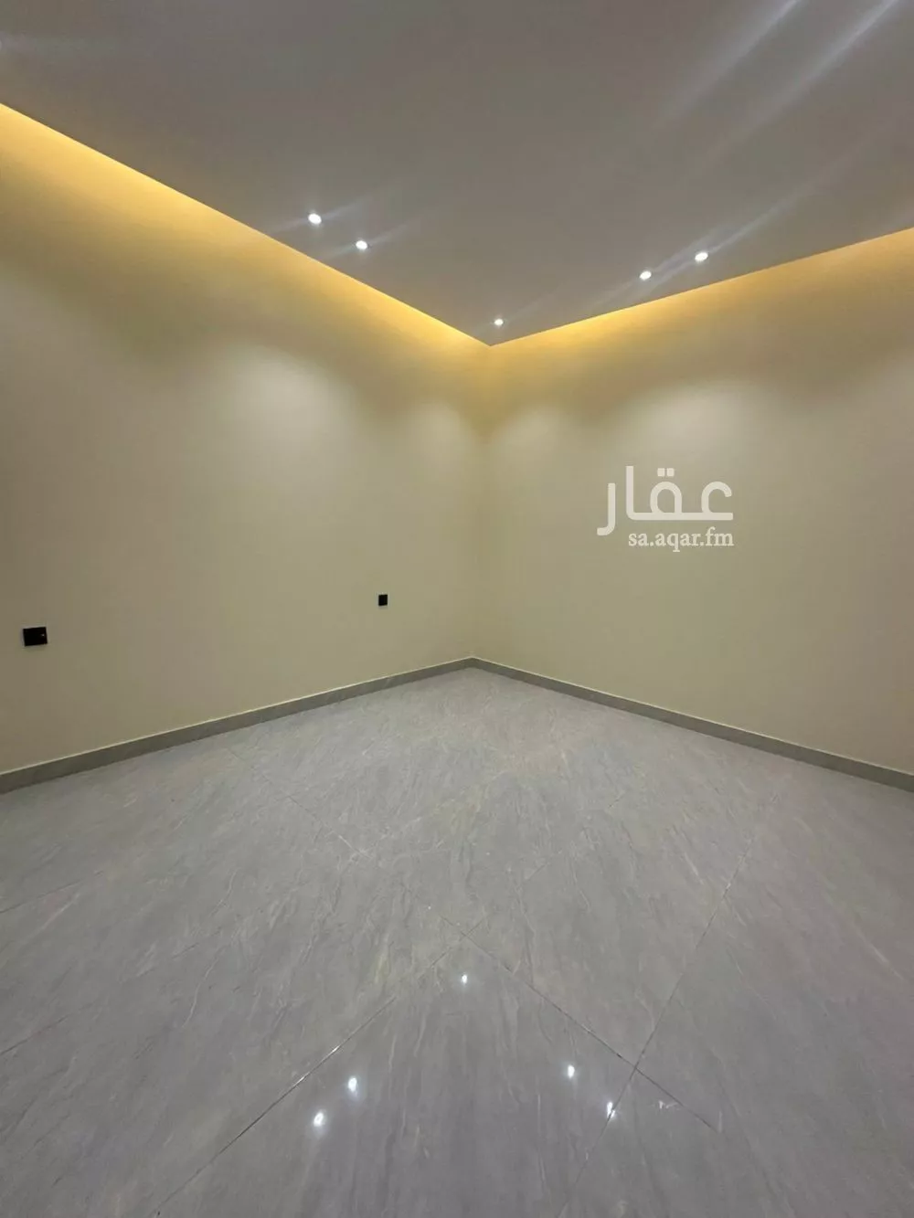 دور 5 غرف في عكاظ 6