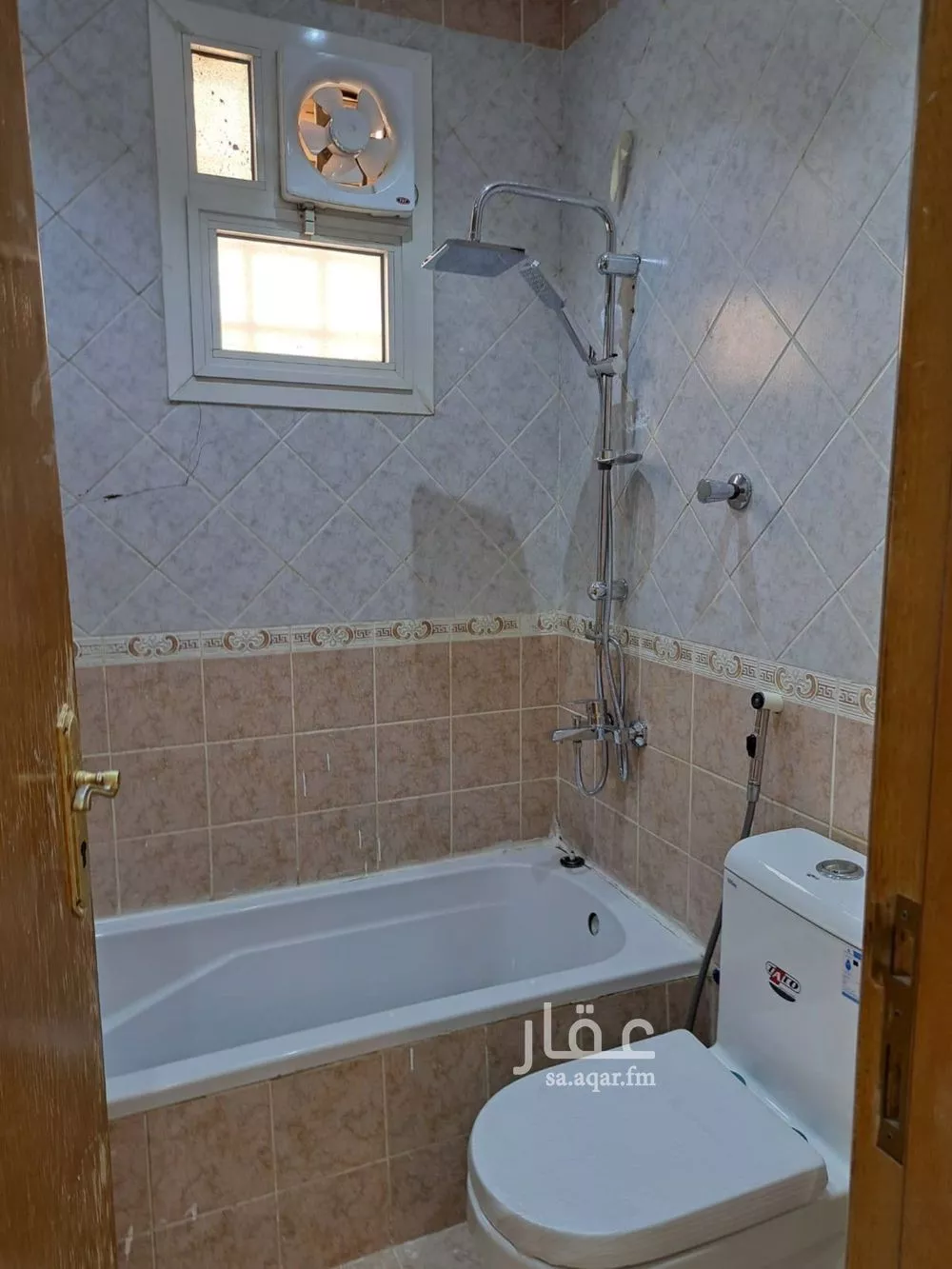 3 bedroom apartment in Al Ghadir 8