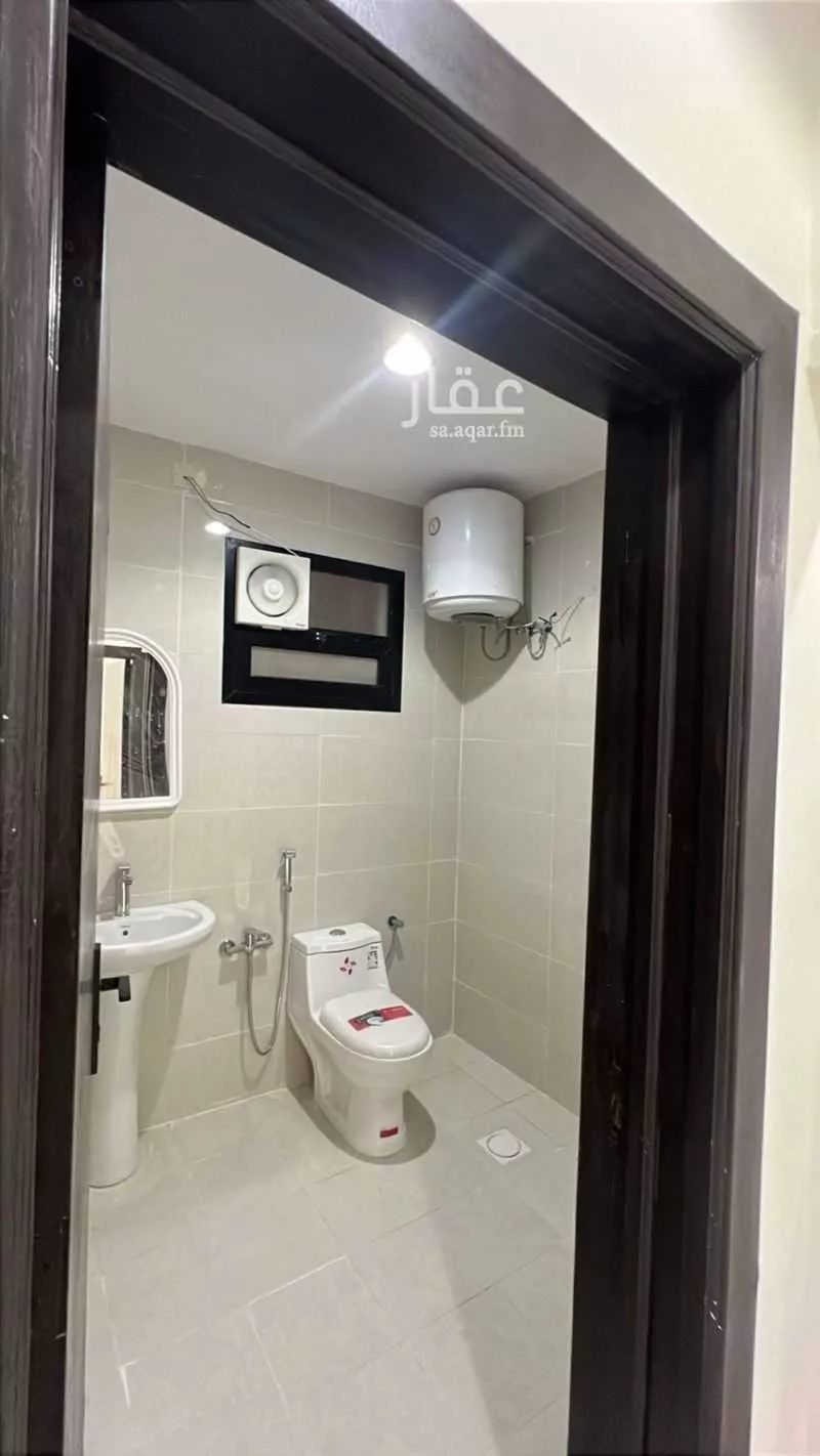 عمارة 232 م² في منفوحة 2