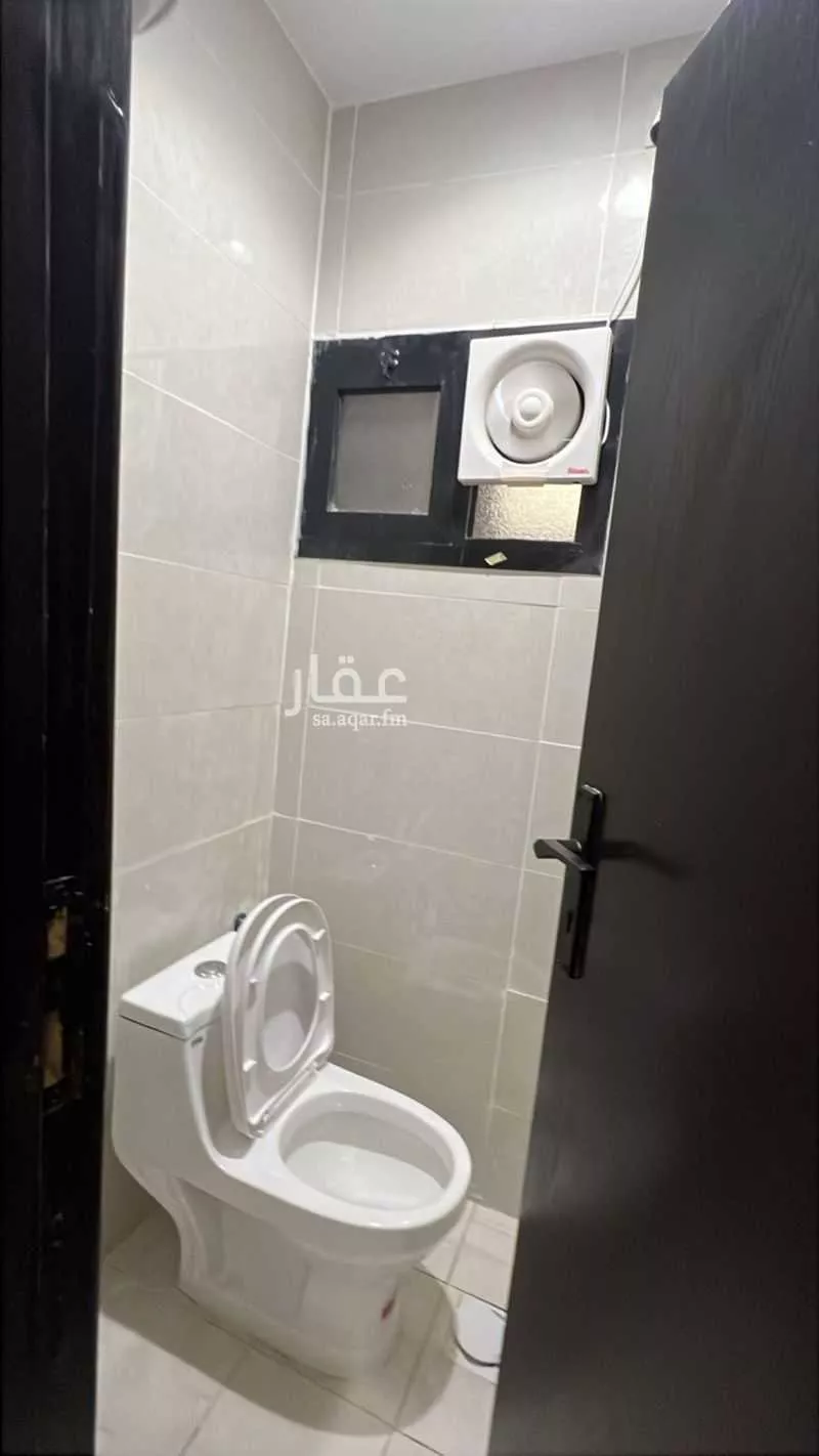 عمارة 232 م² في منفوحة 11