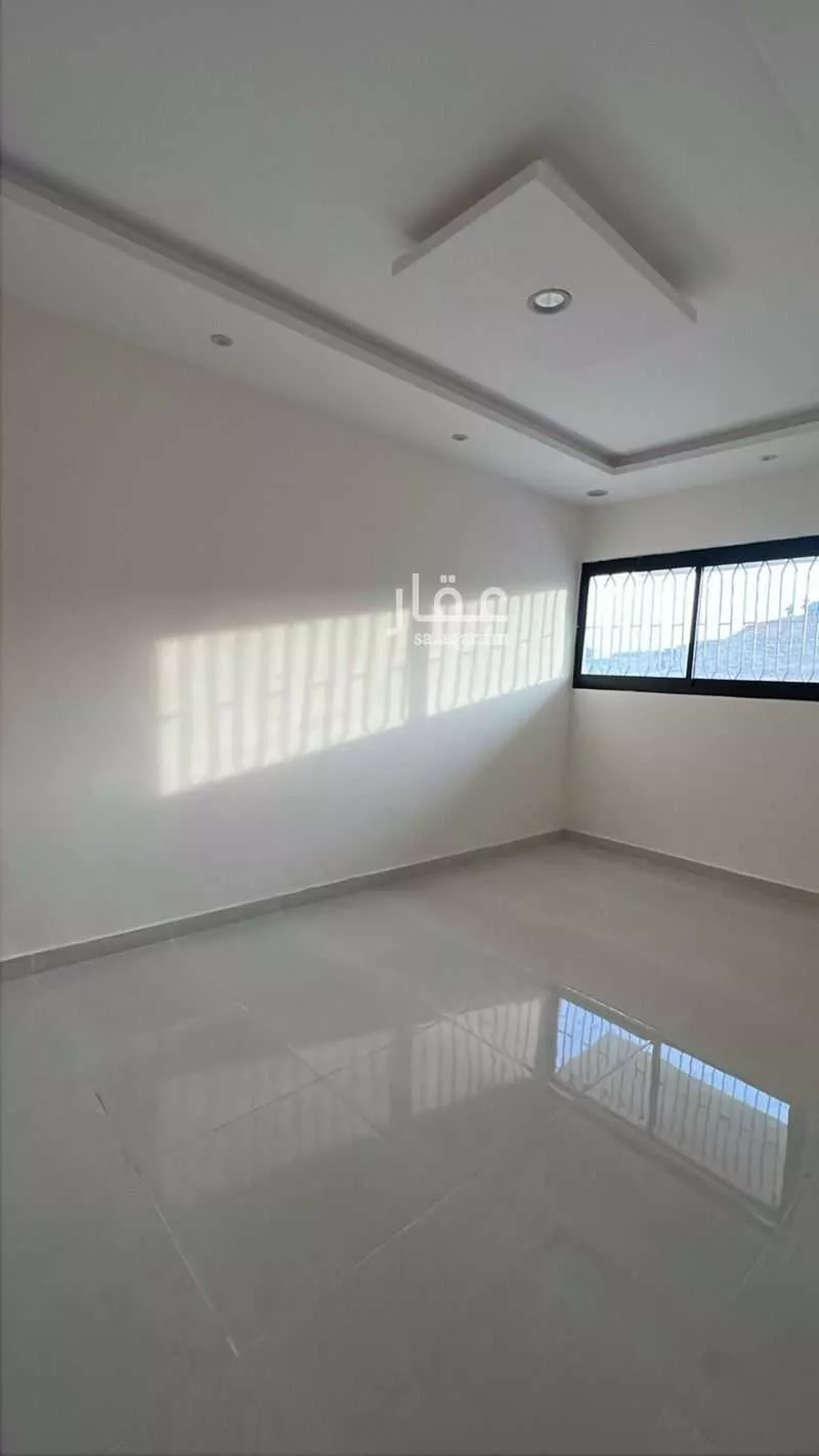 عمارة 232 م² في منفوحة 5