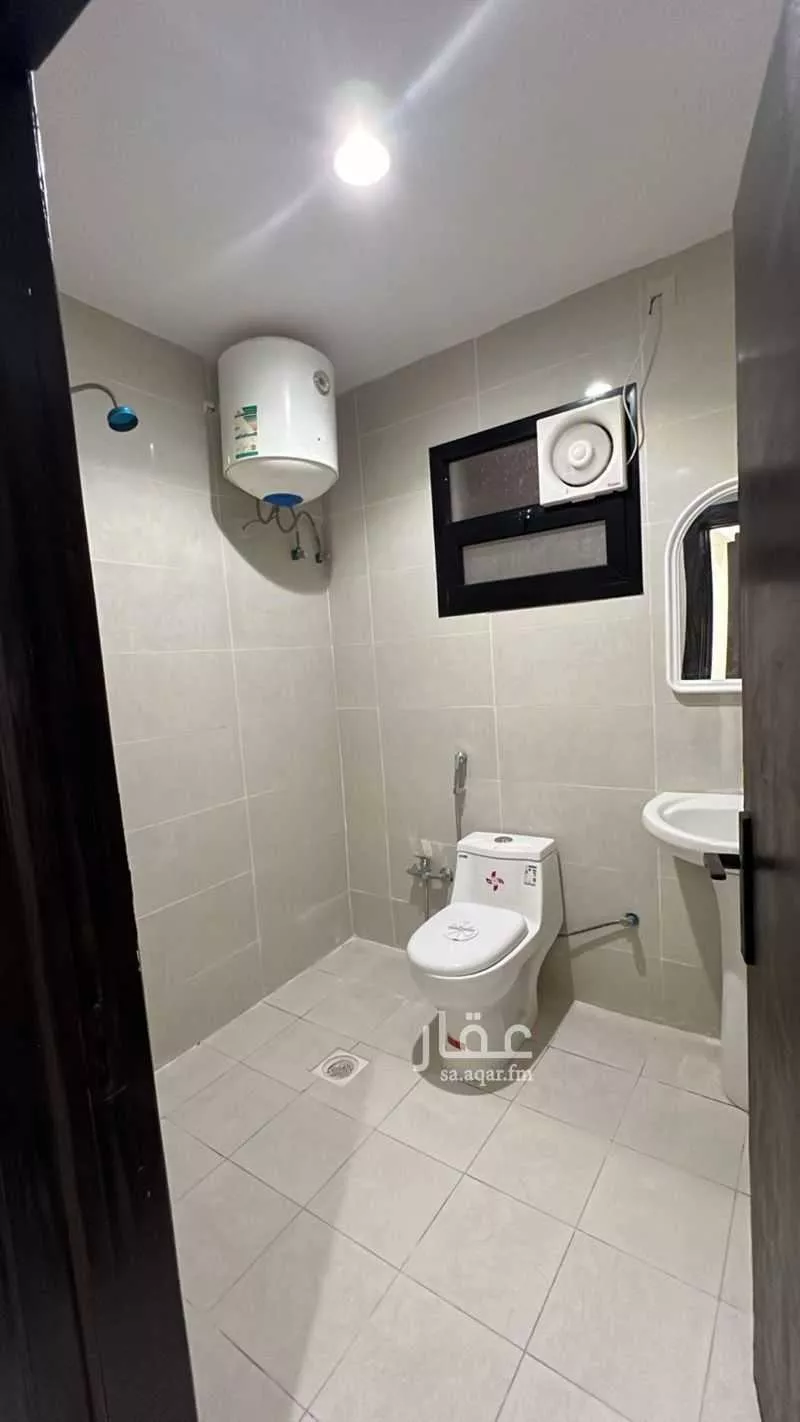 عمارة 232 م² في منفوحة 8