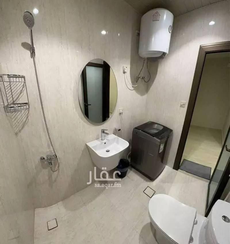 2 bedroom apartment in Al Olaya 6