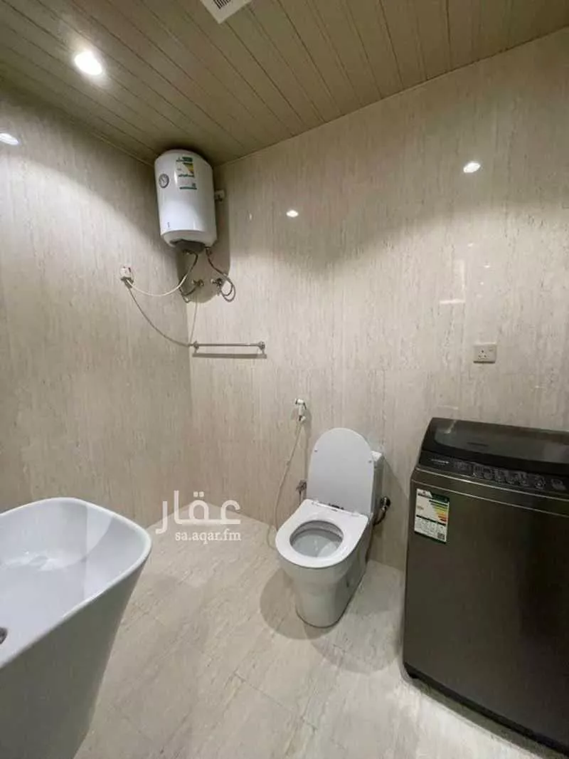 شقة 1 غرف في العليا 8