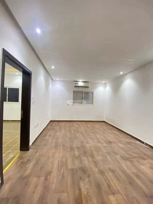 شقة 2 غرف في النزهة 3