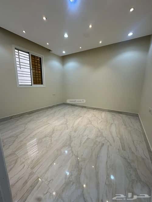 شقة 5 غرف في النرجس 12