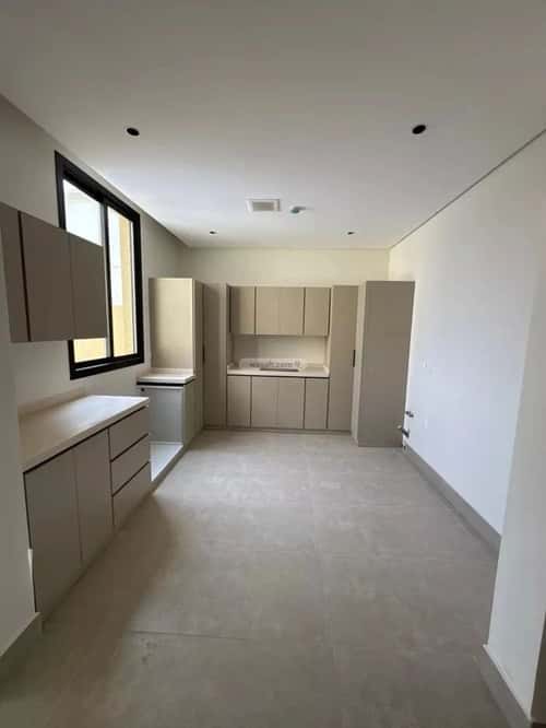 شقة 4 غرف في النرجس 5