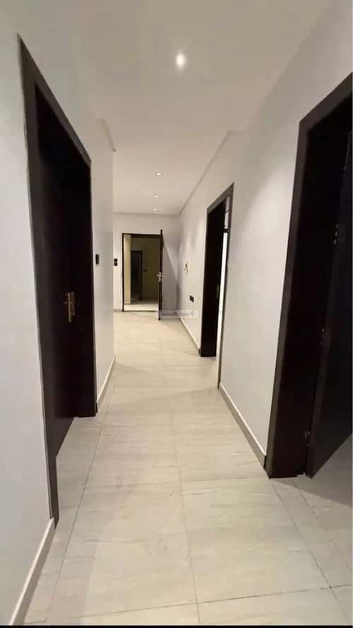 شقة 4 غرف في الرمال 12