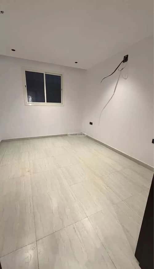 شقة 4 غرف في الرمال 7