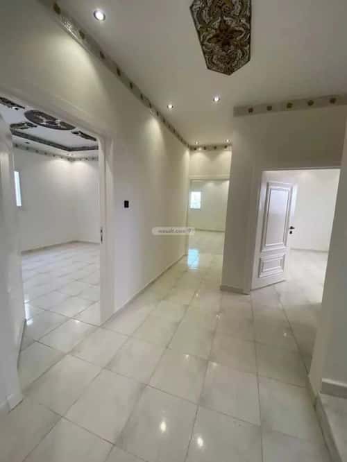 شقة 3 غرف في الرمال 4