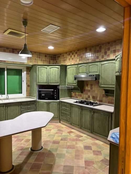 فيلا 6 غرف في العقيق 3