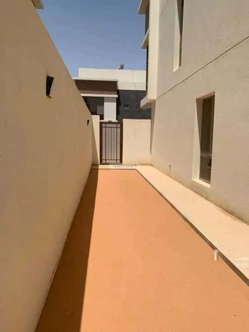 فيلا 6 غرف في المونسية 14