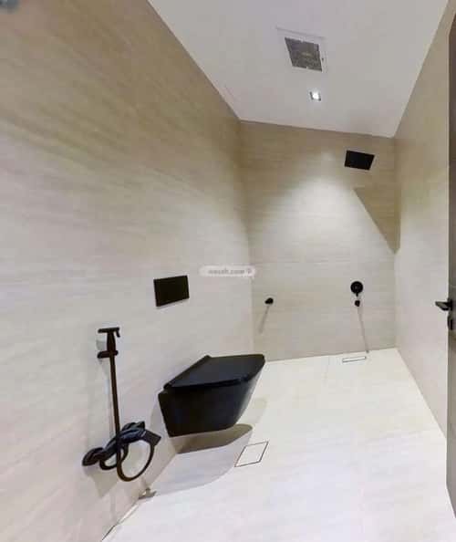 دور 4 غرف في العارض 11