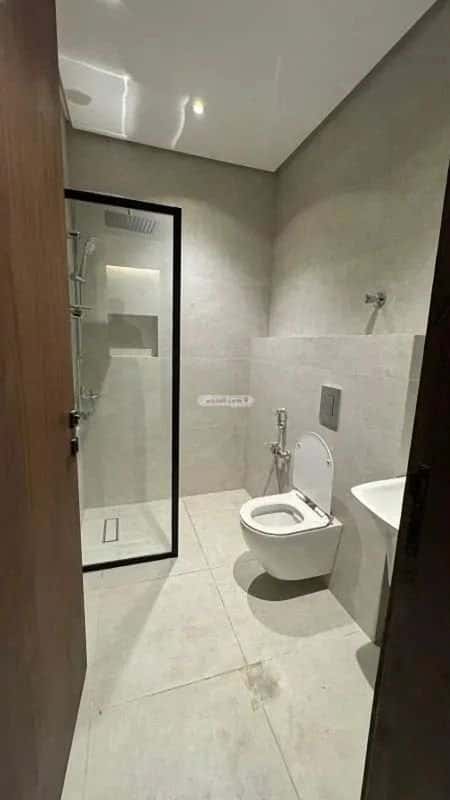 5 bedroom villa in Al Aridh 4