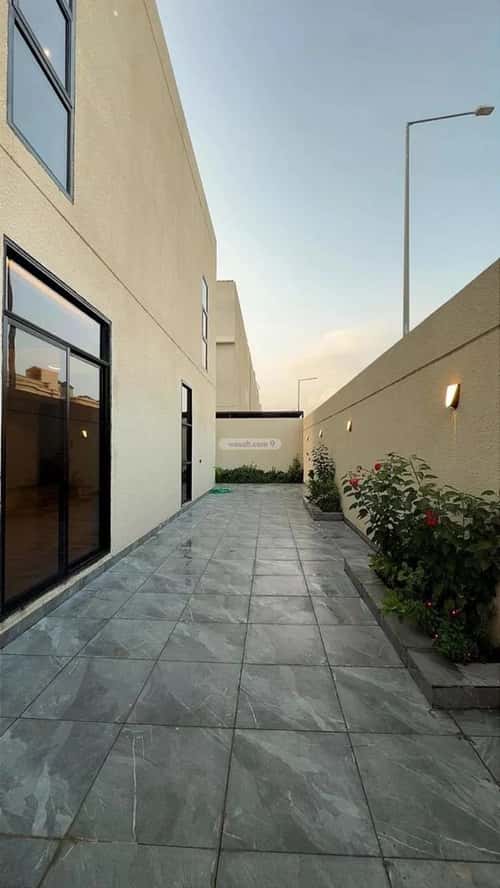 4 bedroom villa in Al Qadisiyah 2