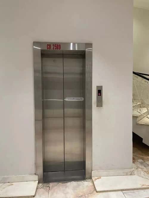 شقة 1 غرف في المغرزات 5