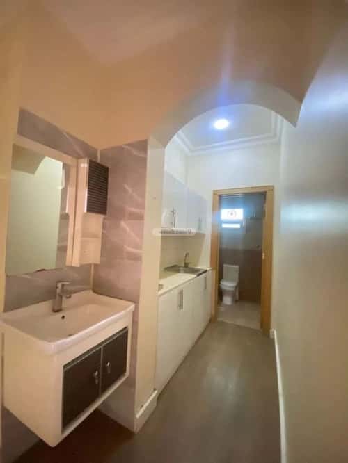 1 bedroom apartment in Al Nuzhah 5