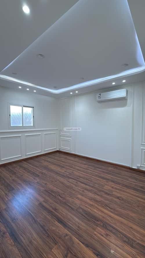 شقة 5 غرف في الروابي 8