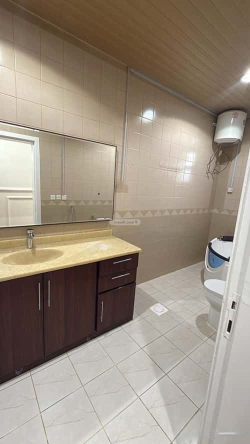 شقة 5 غرف في الروابي 9