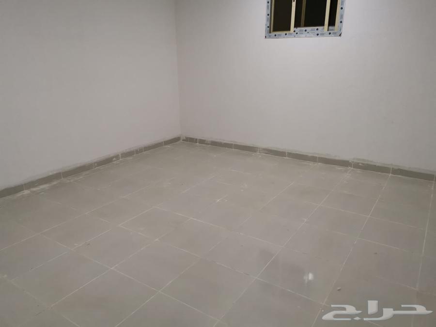 شقة 4 غرف في الملز 5