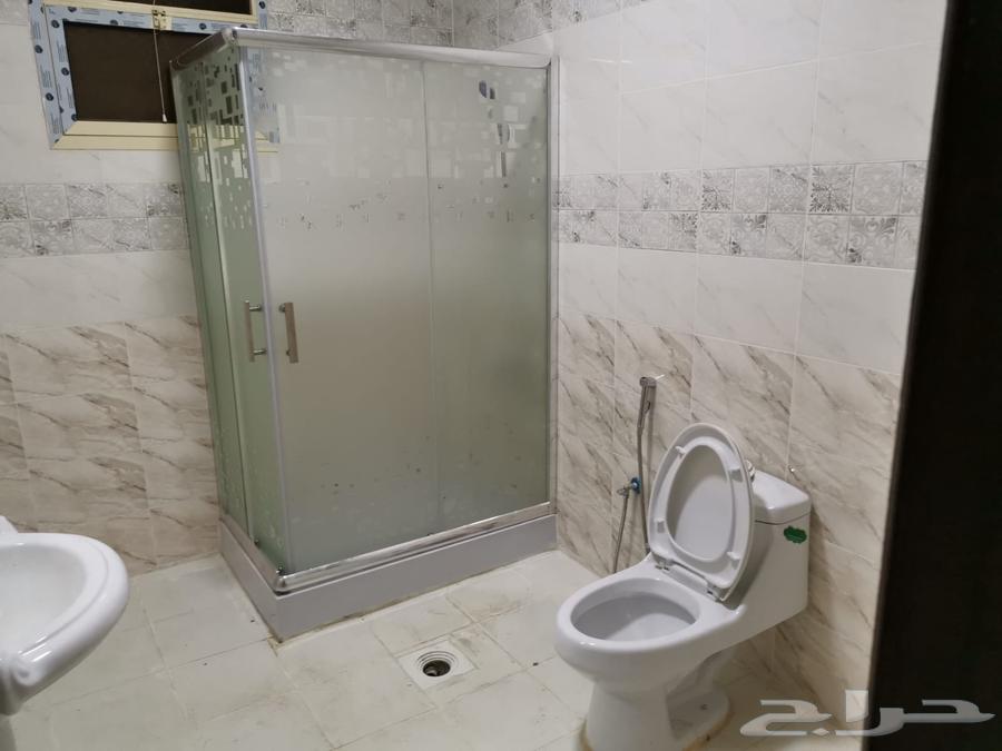 شقة 4 غرف في الملز 6