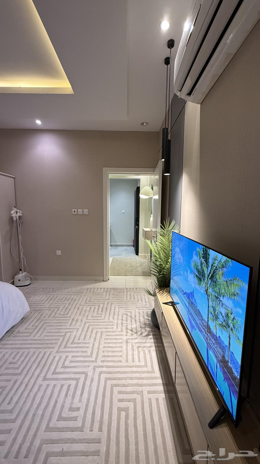 شقة 1 غرف في الملقا 15