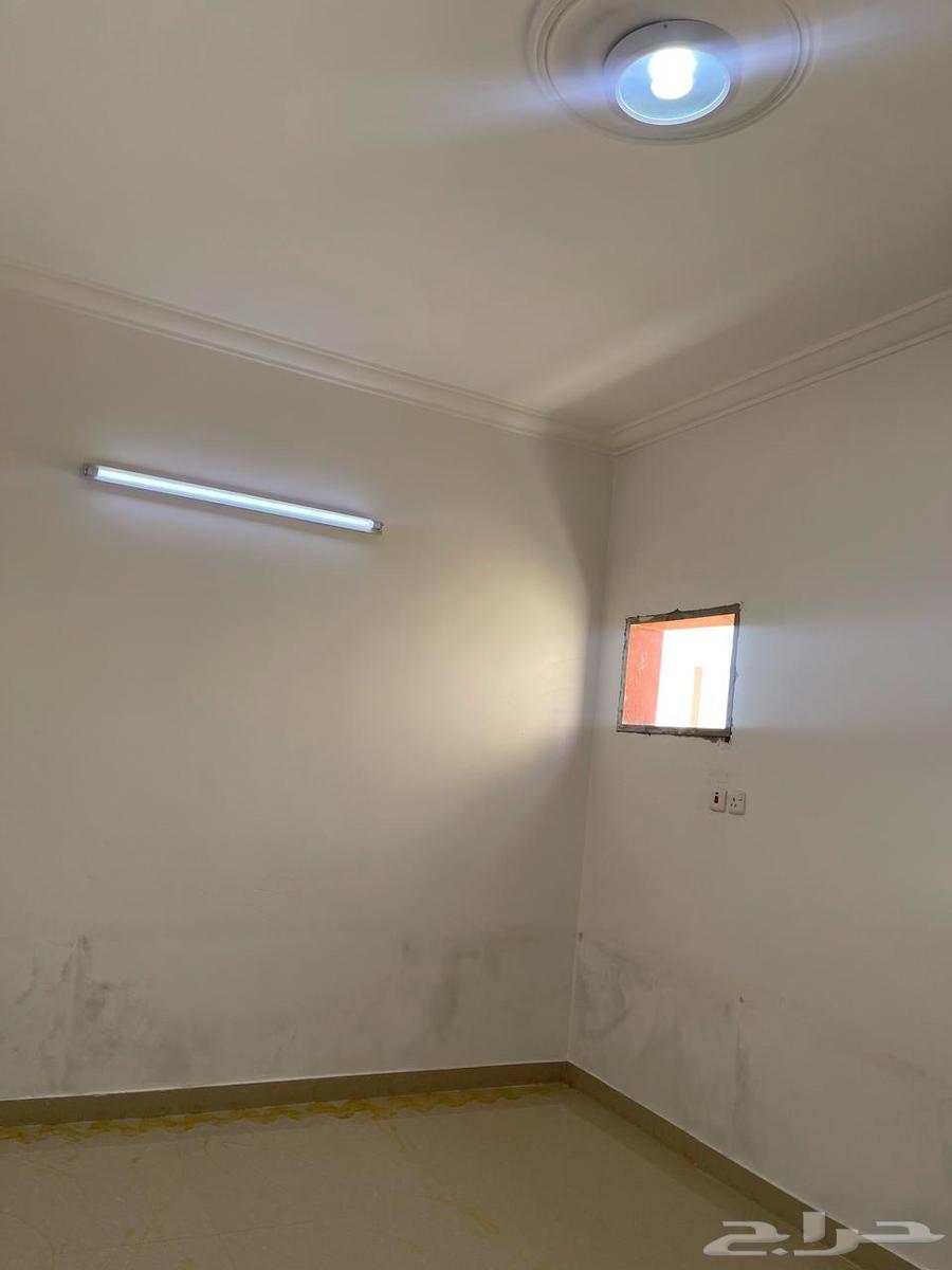 فيلا 9 غرف في الرمال 3