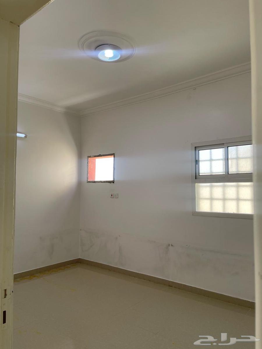 فيلا 9 غرف في الرمال 7