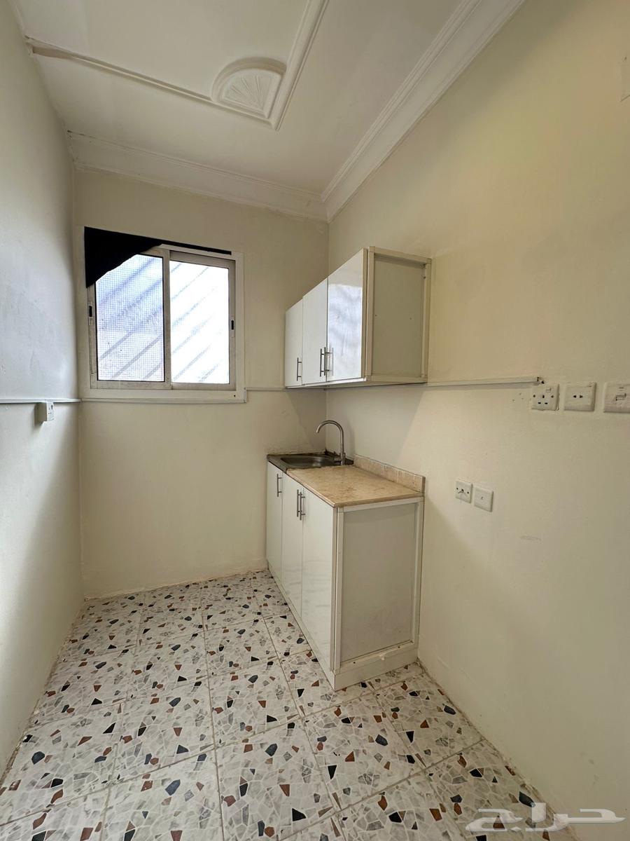 شقة 1 غرف في ظهرة لبن 4