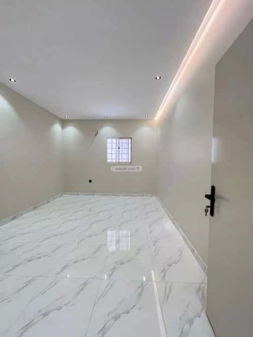 2 bedroom apartment in Al Wizarat 4