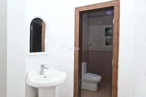 شقة 4 غرف في العقيق 10