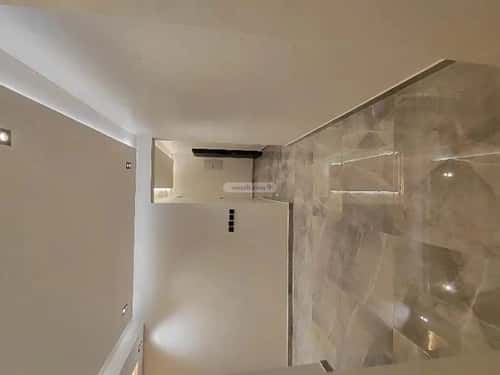 شقة 1 غرف في الملقا 6