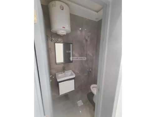 شقة 1 غرف في الملقا 4