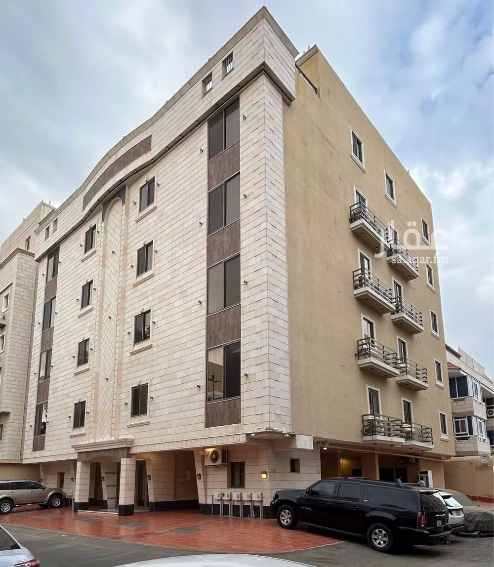 شقة 6 غرف في الصفا 17